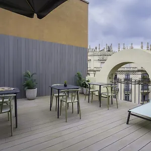 https://signature-apartments-diagonal.catalonia-hotels.com